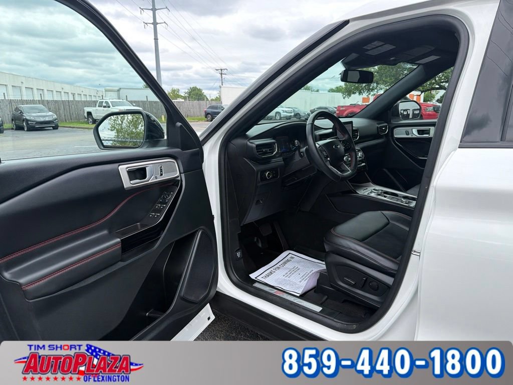 Used 2023 Ford Explorer ST-Line w/ Class IV Trailer Tow Package AWD/4WD image 14