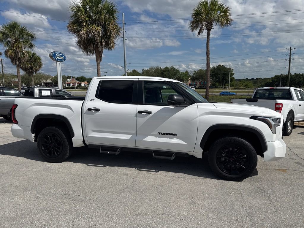 Used 2024 Toyota Tundra SR5 w/ SR5 Convenience Package RWD image 1