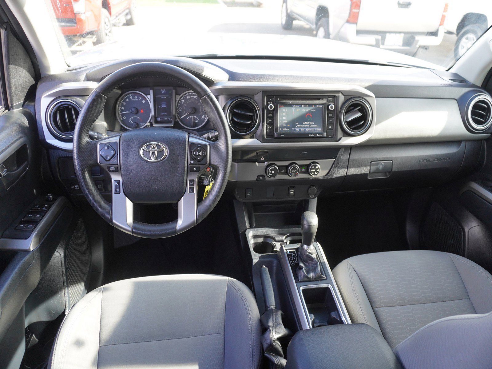 Used 2019 Toyota Tacoma SR5 image 28
