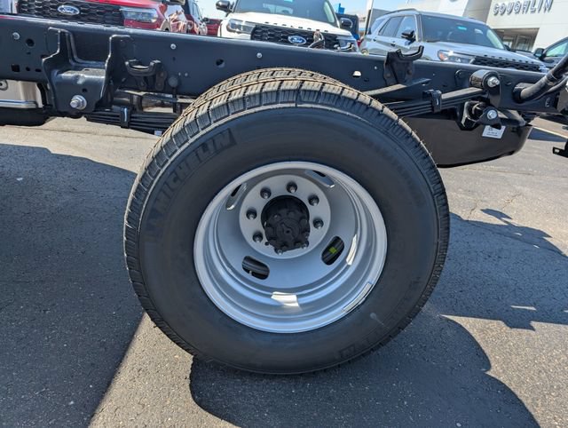 New 2026 Ford F350 XL w/ XL Chrome Package AWD/4WD image 22