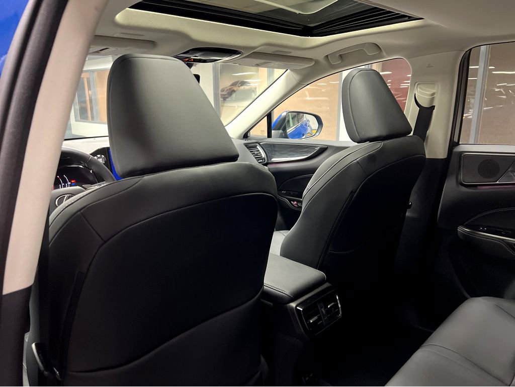 Used 2023 Lexus NX 350 AWD image 19