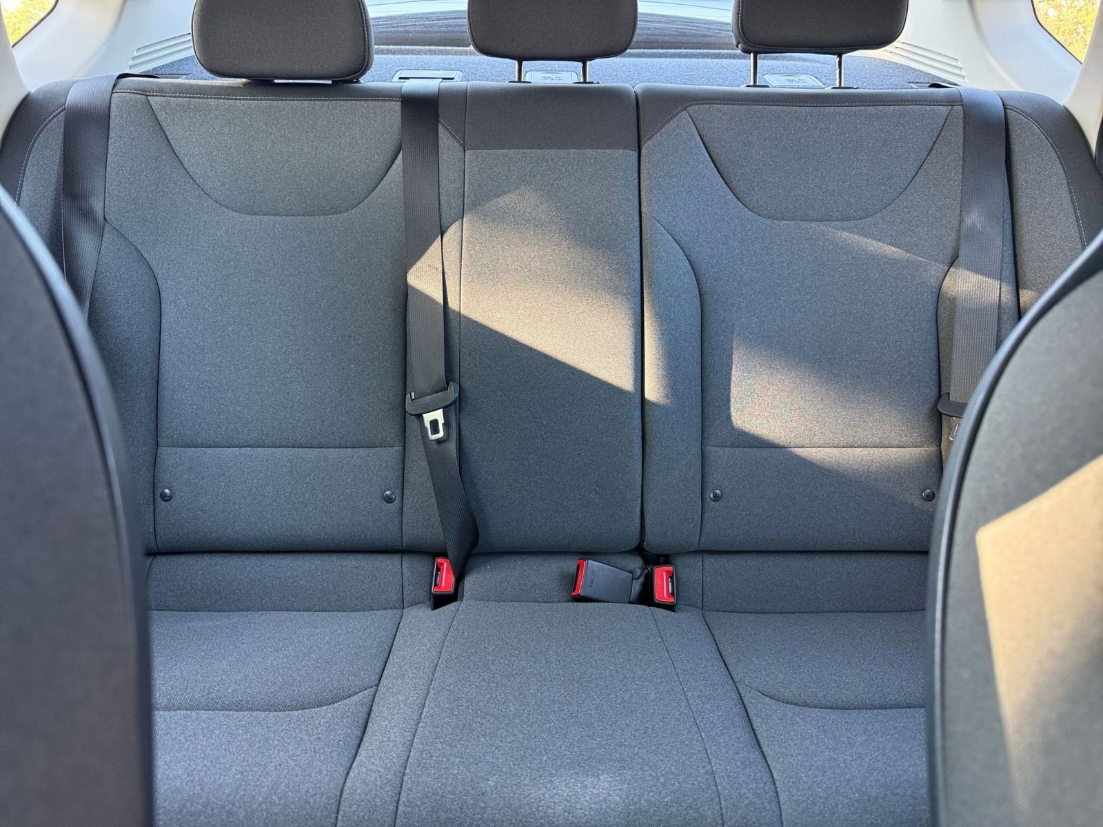 Used 2025 Kia K4 FWD image 39