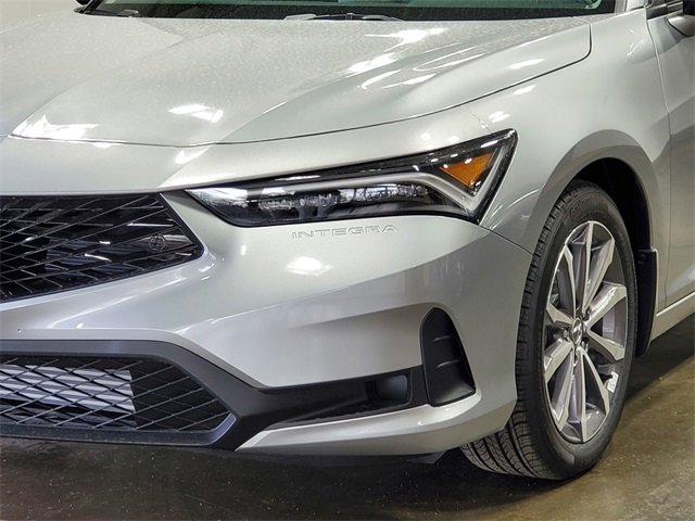 New 2025 Acura Integra image 8