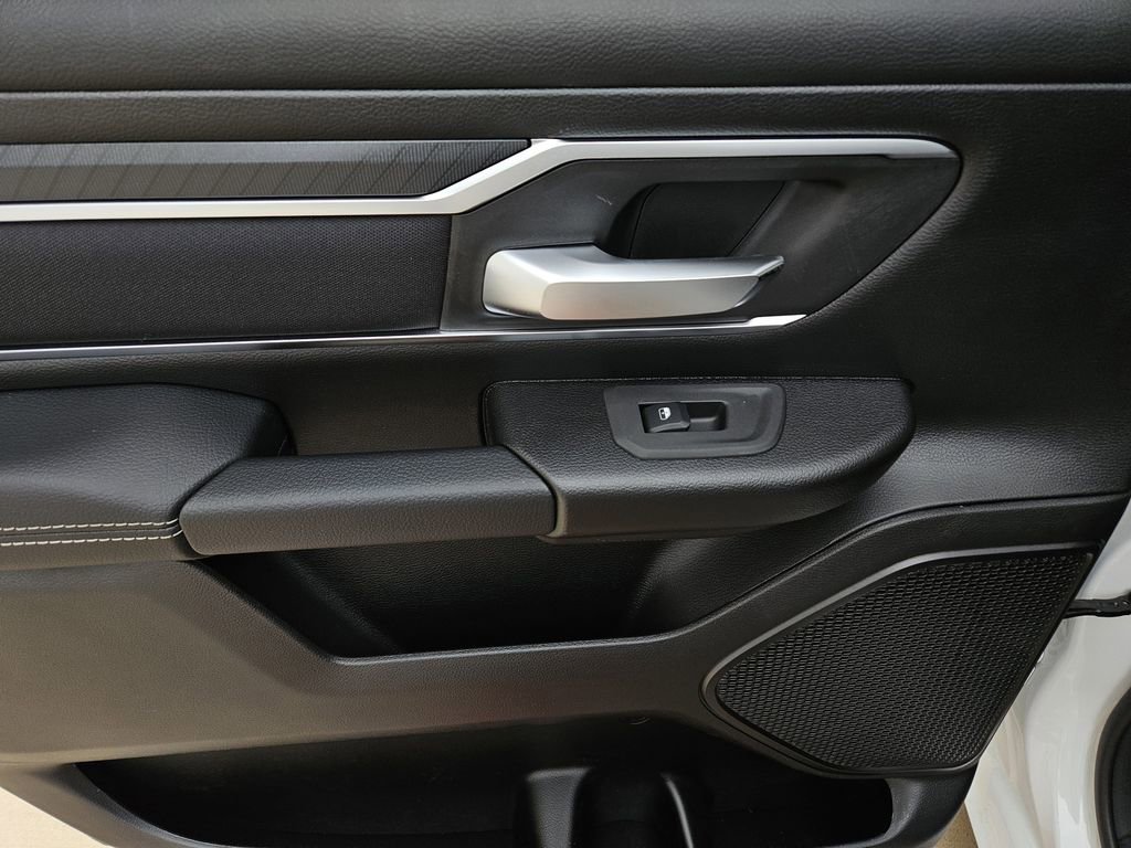 New 2026 RAM 1500 2WD Crew Cab image 13