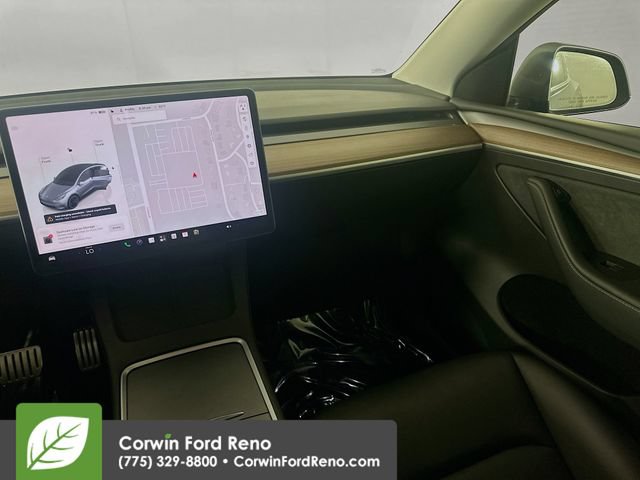 Used 2024 Tesla Model Y Performance AWD/4WD image 23