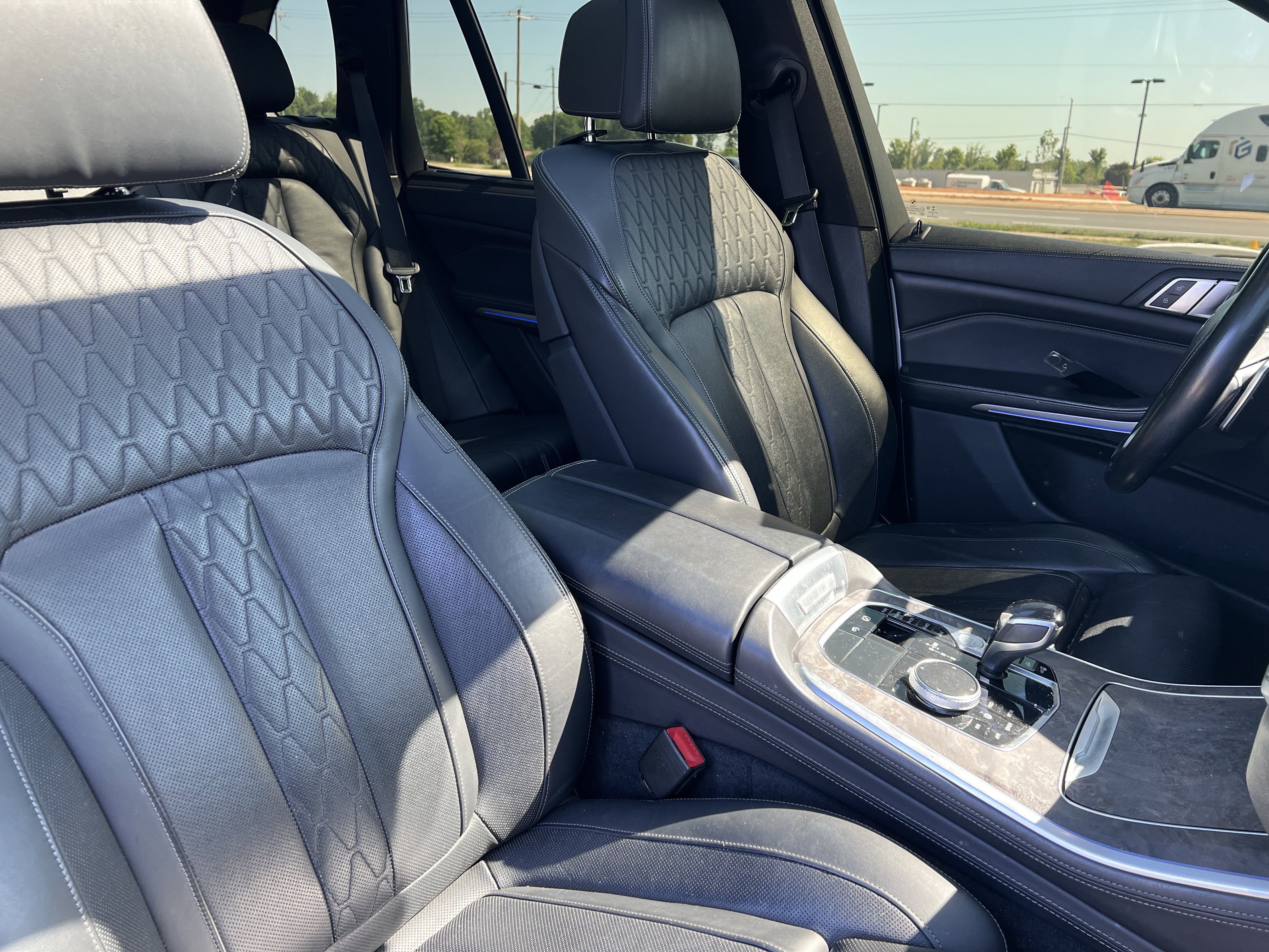 Used 2019 BMW X5 xDrive40i w/ Executive Package AWD/4WD image 35