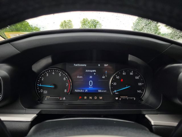 Used 2020 Ford Explorer XLT w/ Equipment Group 202A AWD/4WD image 29