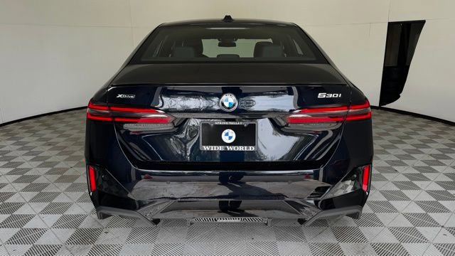 New 2027 BMW 530i xDrive AWD/4WD image 6