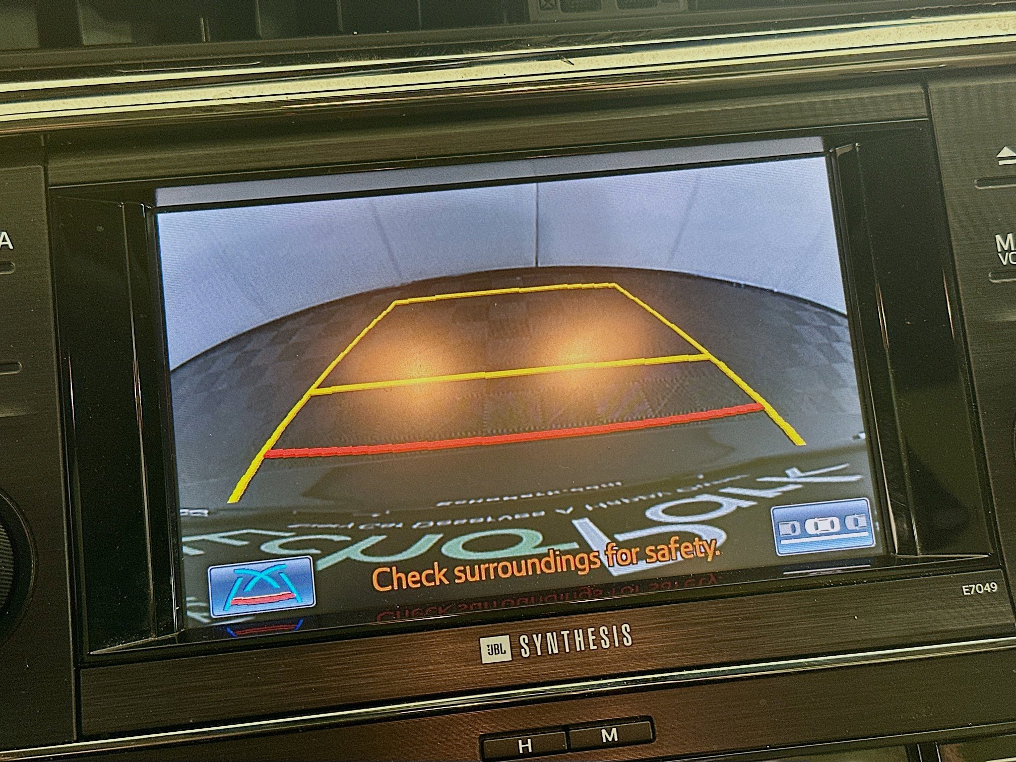 Used 2014 Toyota Avalon Limited FWD image 23