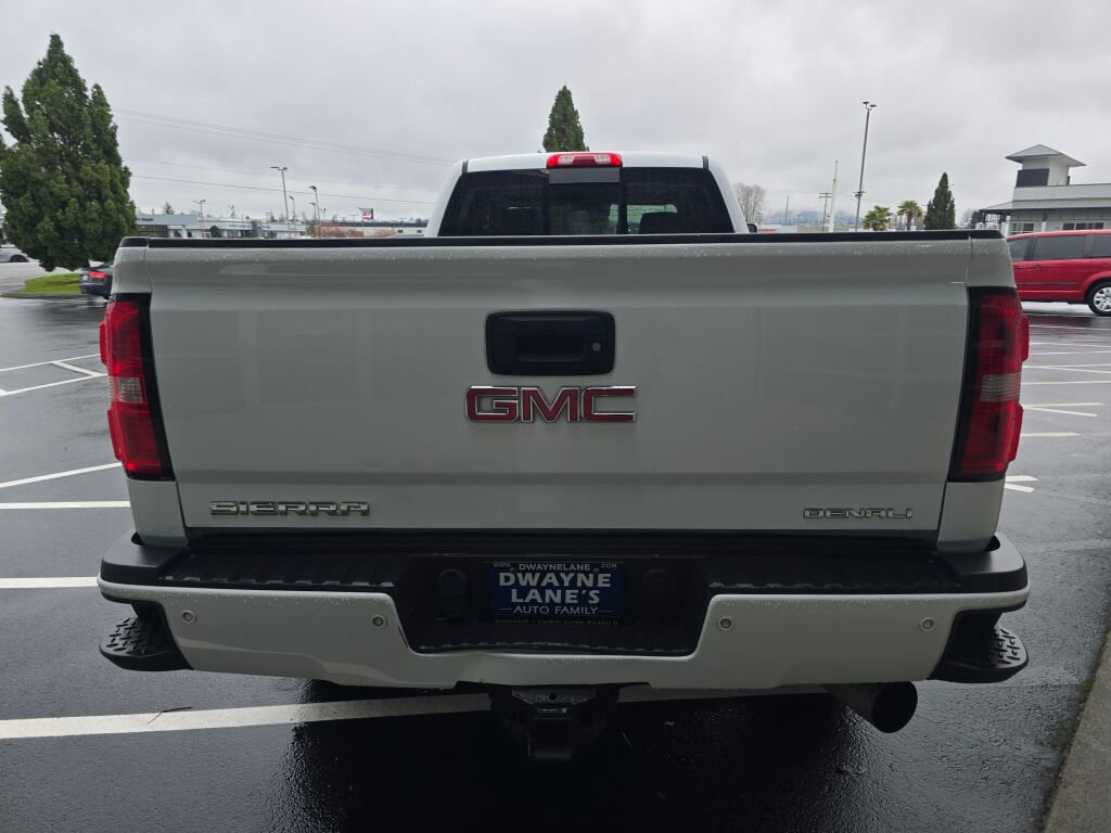 Used 2017 GMC Sierra 3500 Denali w/ Duramax Plus Package image 6