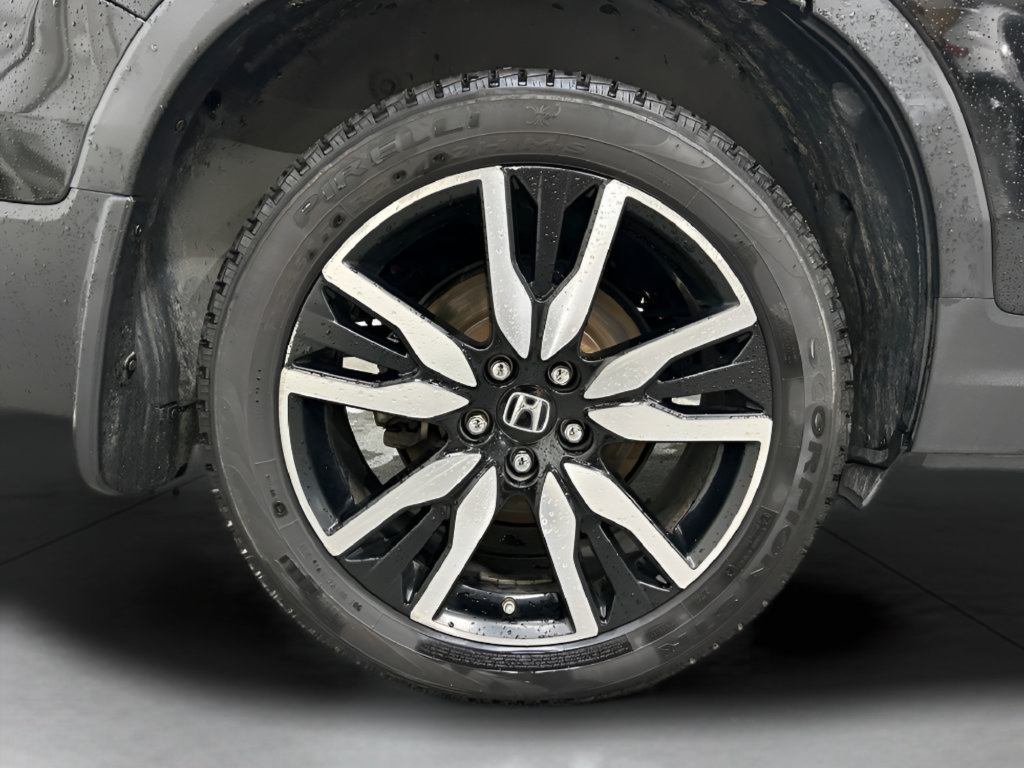 Certified 2022 Honda Pilot Touring image 27