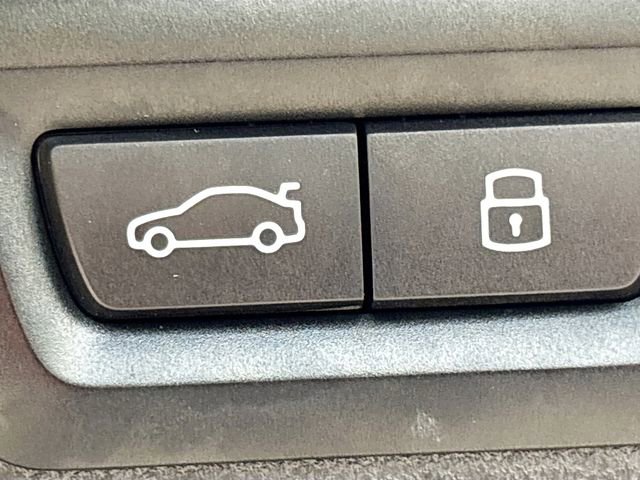 Used 2024 BMW X7 xDrive40i w/ Executive Package image 14