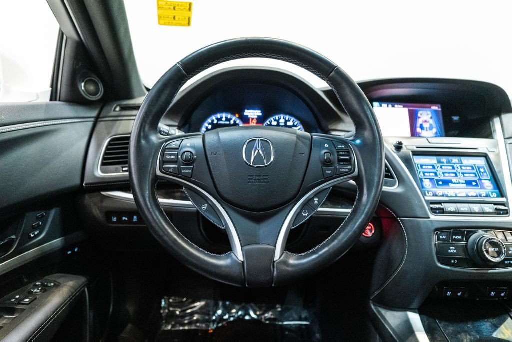 Used 2020 Acura RLX Sport Hybrid w/ Advance Pkg AWD/4WD image 16