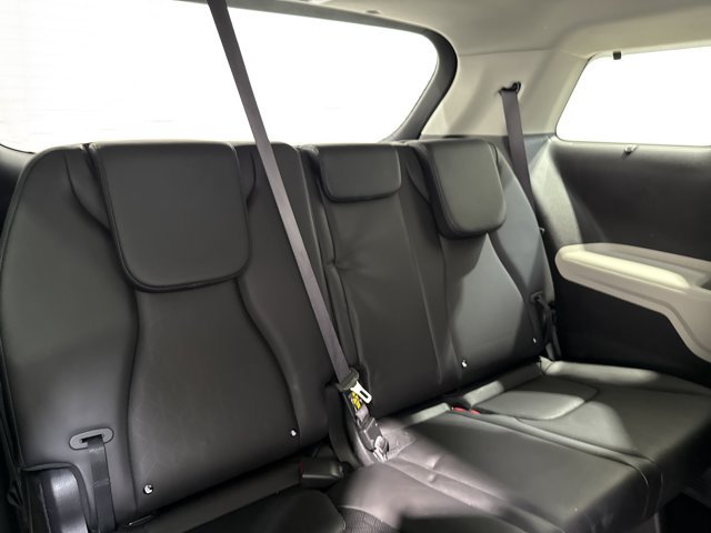 Certified 2024 Kia Carnival SX FWD image 32