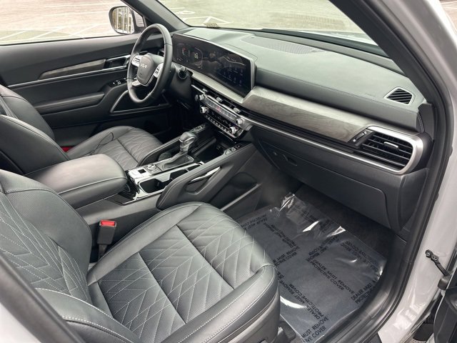 Used 2025 Kia Telluride EX X-Line image 37