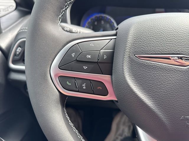 New 2026 Chrysler Pacifica Select image 21