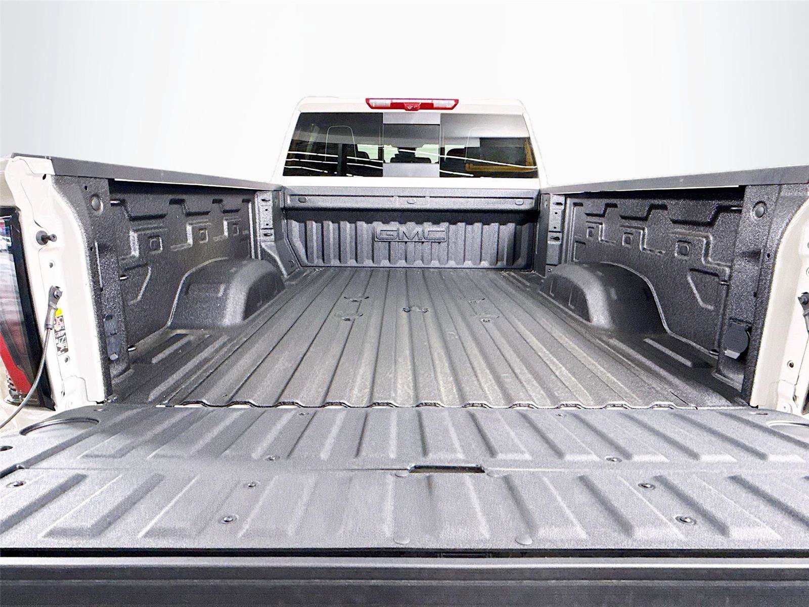 New 2026 GMC Sierra 2500 AT4X AWD/4WD image 21