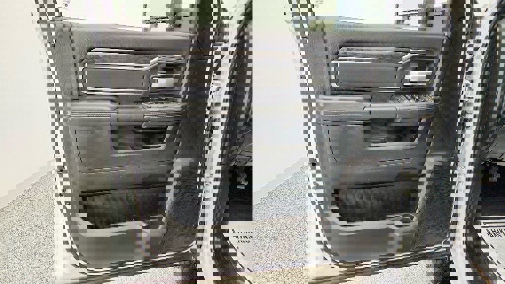 Used 2024 RAM 2500 Big Horn w/ Night Edition image 10