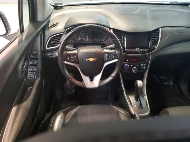 Used 2021 Chevrolet Trax LT w/ Driver Confidence Package image 14