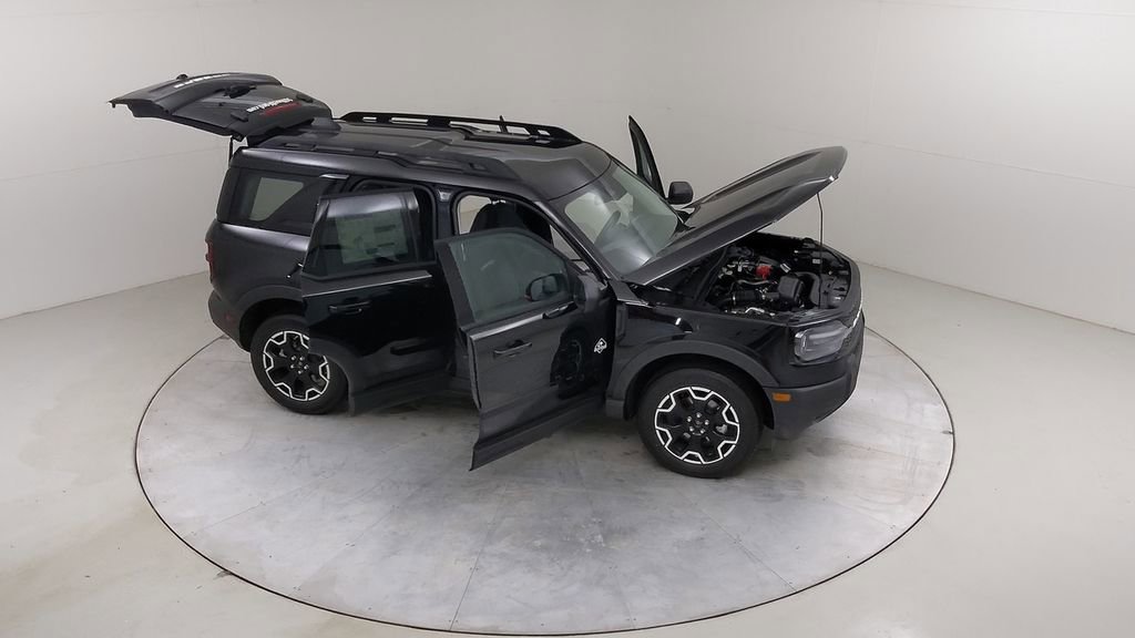 New 2025 Ford Bronco Sport Outer Banks image 46