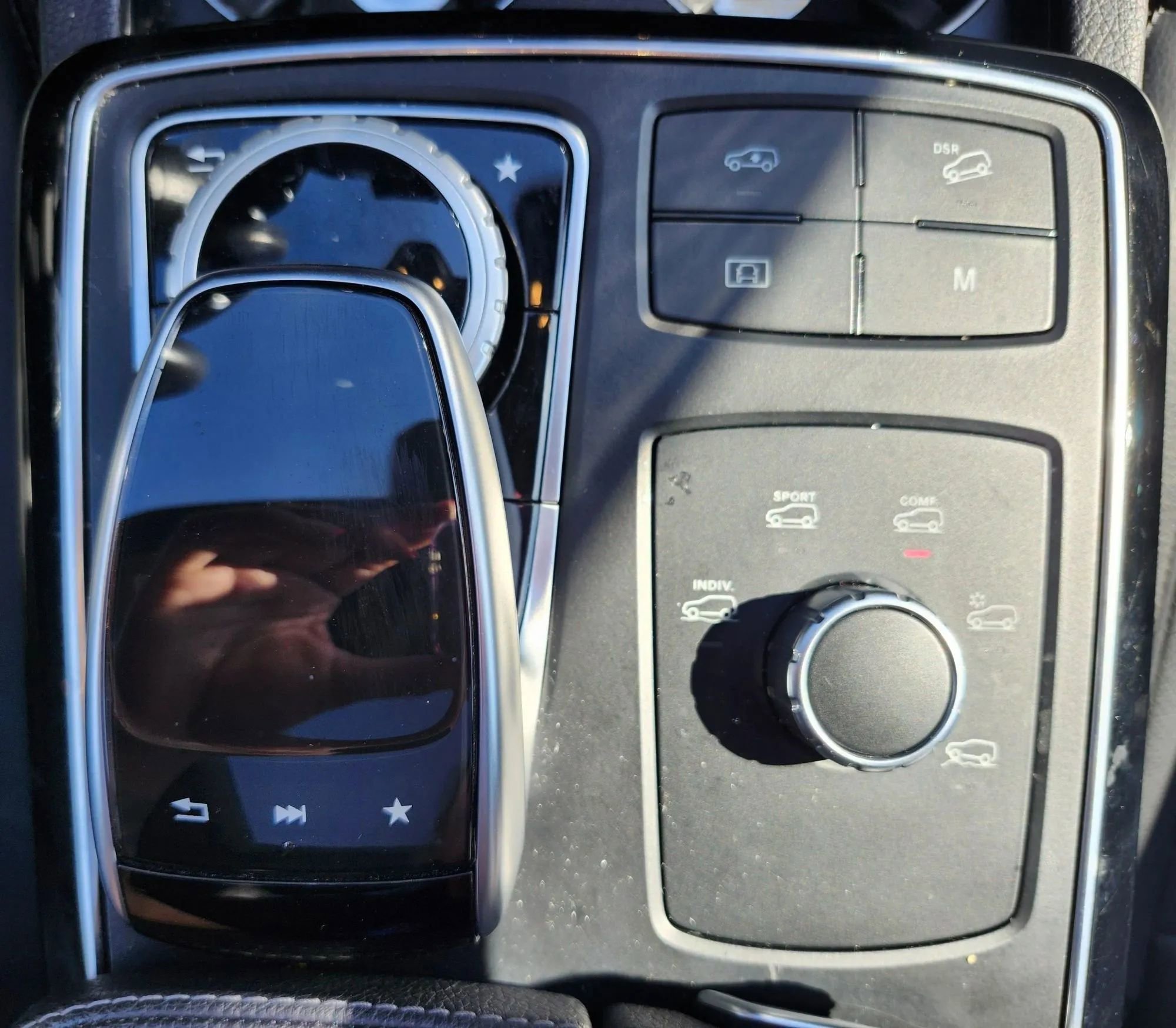Used 2018 Mercedes-Benz GLS 550 4MATIC image 38