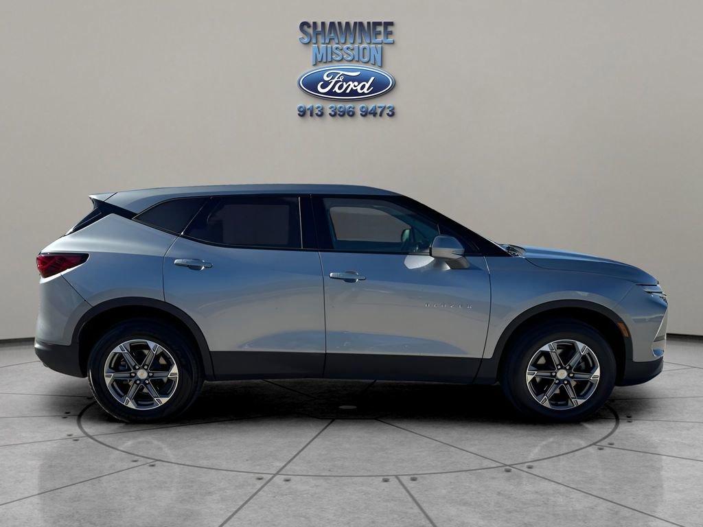 Used 2023 Chevrolet Blazer LT image 6