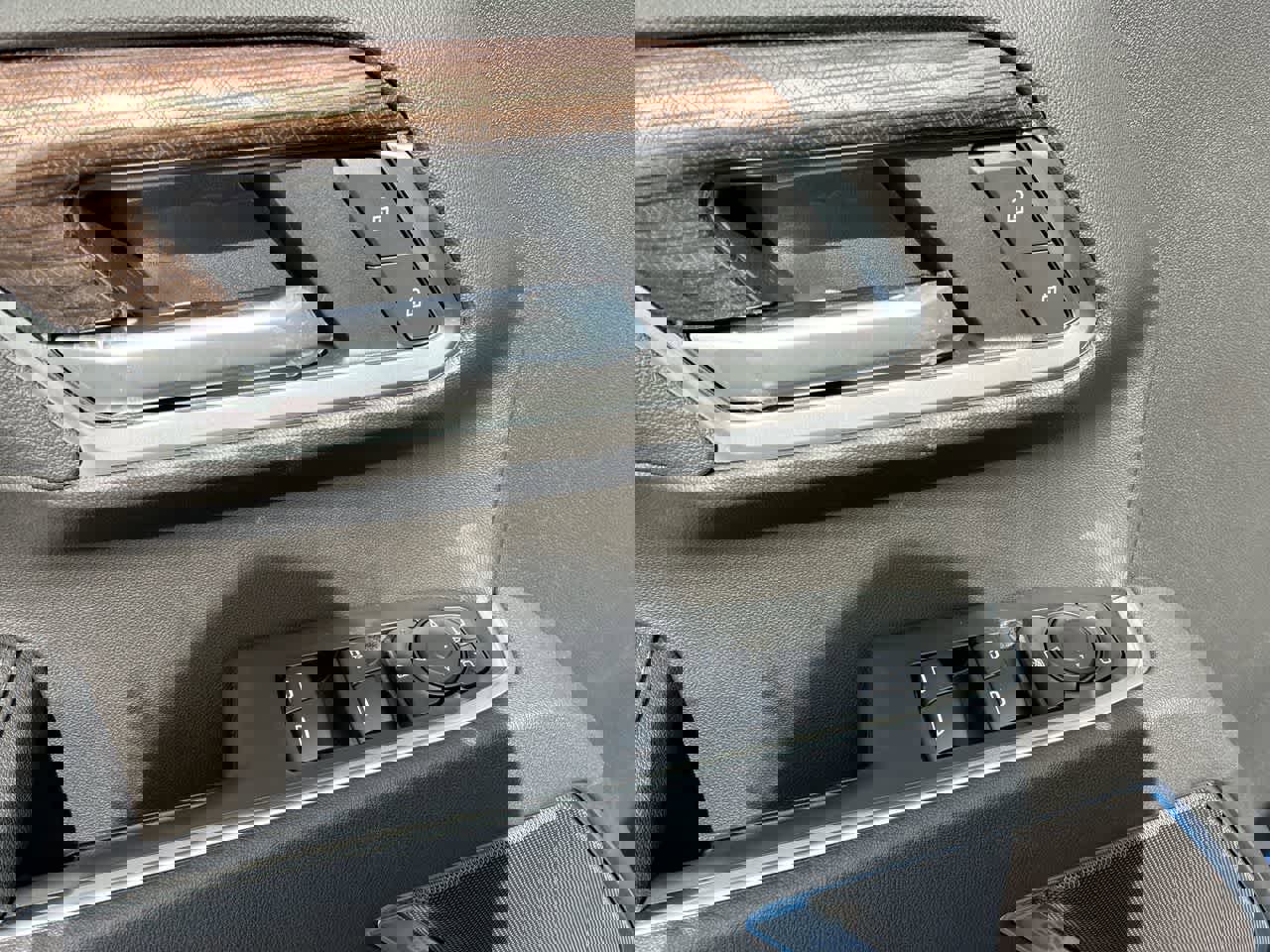 New 2026 Chevrolet Silverado 1500 LT image 23