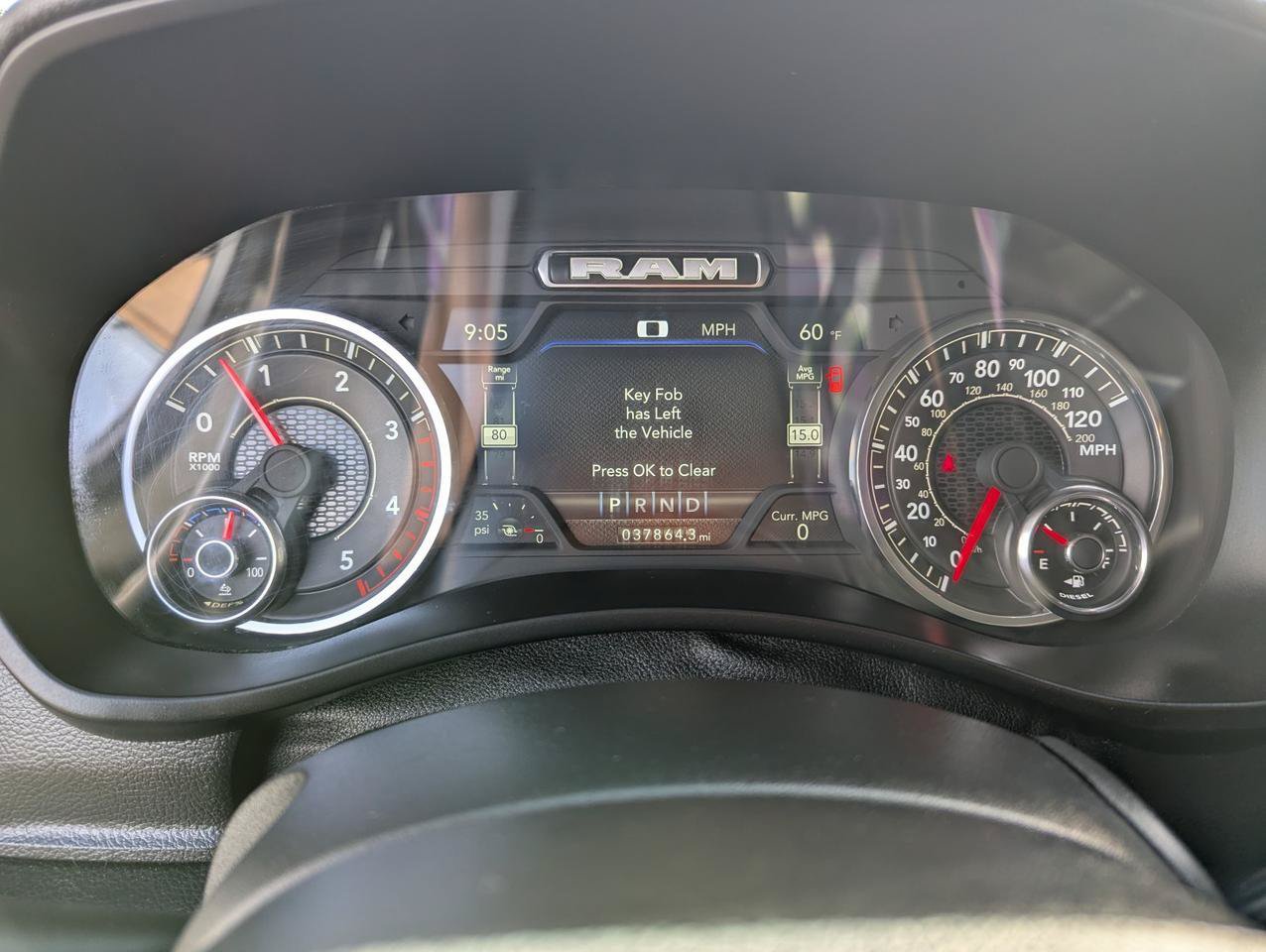 Used 2024 RAM 2500 Laramie AWD/4WD image 17
