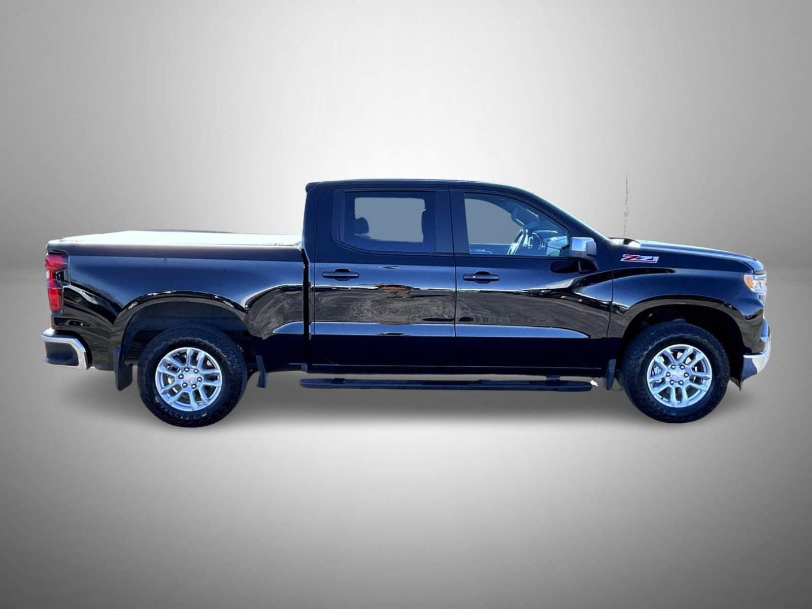 Certified 2023 Chevrolet Silverado 1500 LT w/ Z71 Off-Road Package image 4