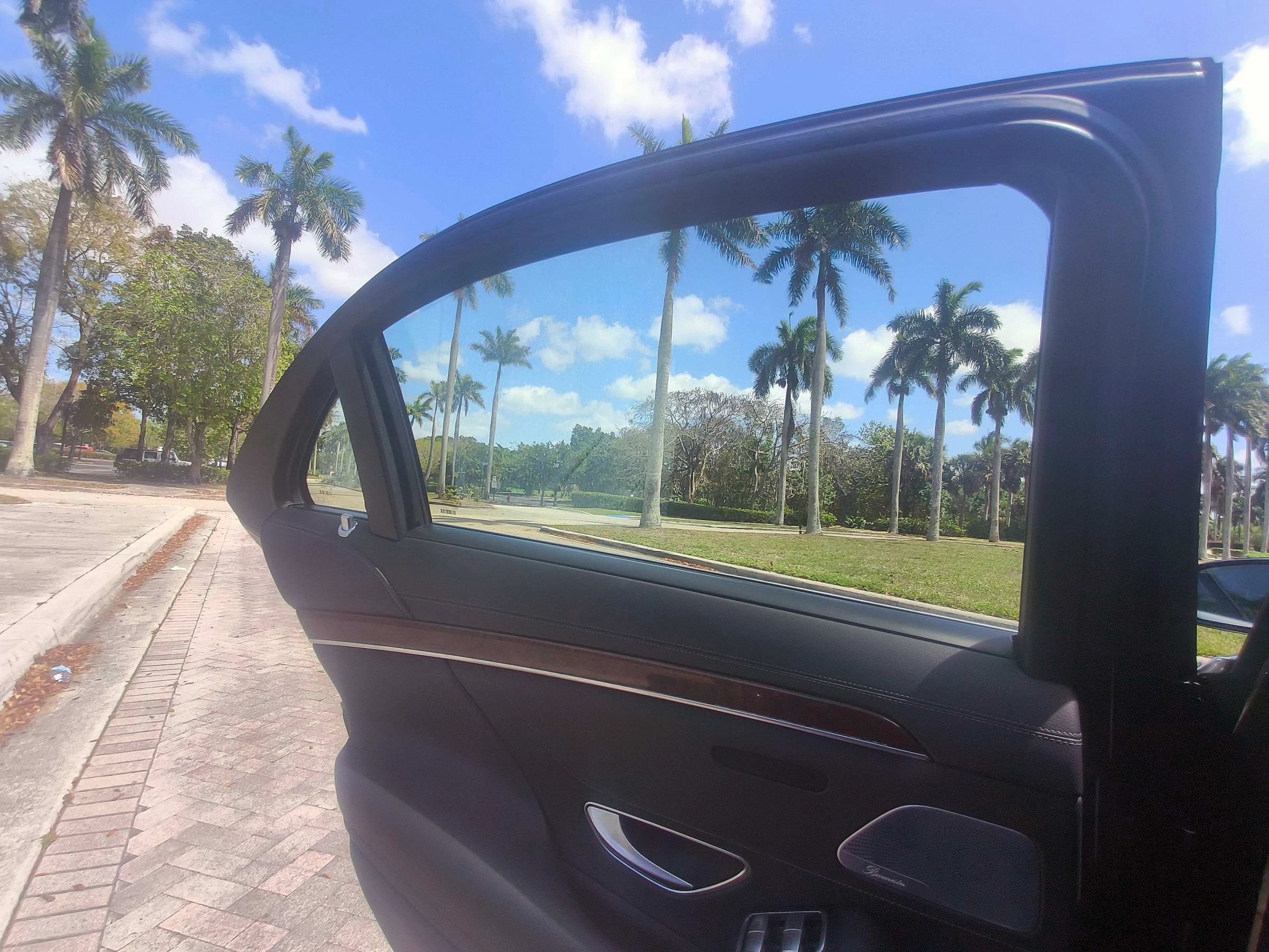 Used 2015 Mercedes-Benz S 550 Sedan image 31