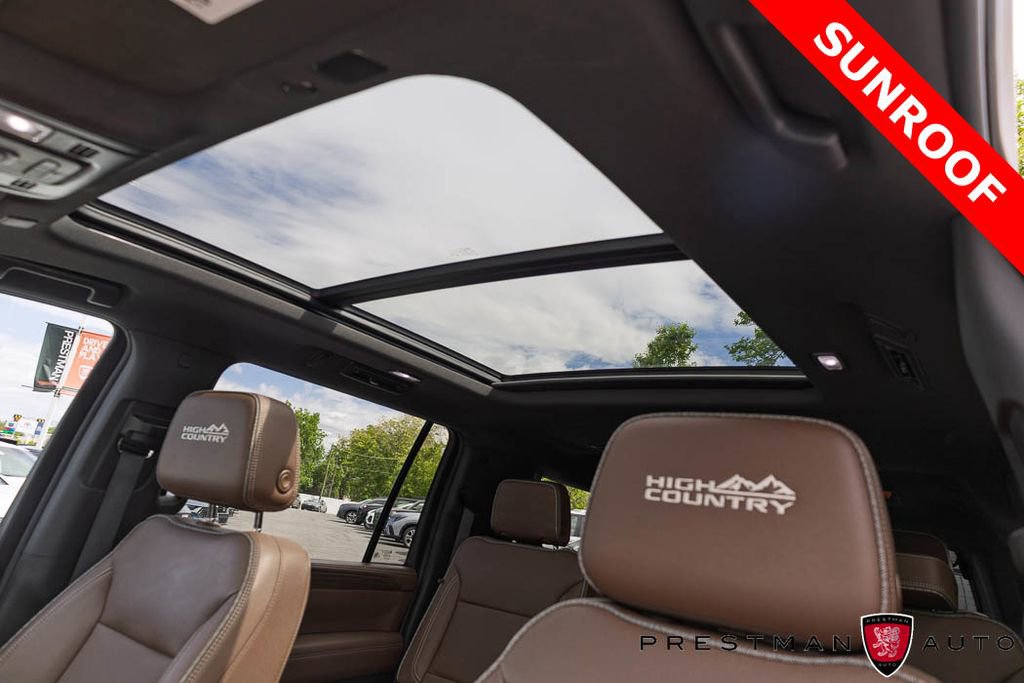 Used 2024 Chevrolet Suburban High Country AWD/4WD image 7