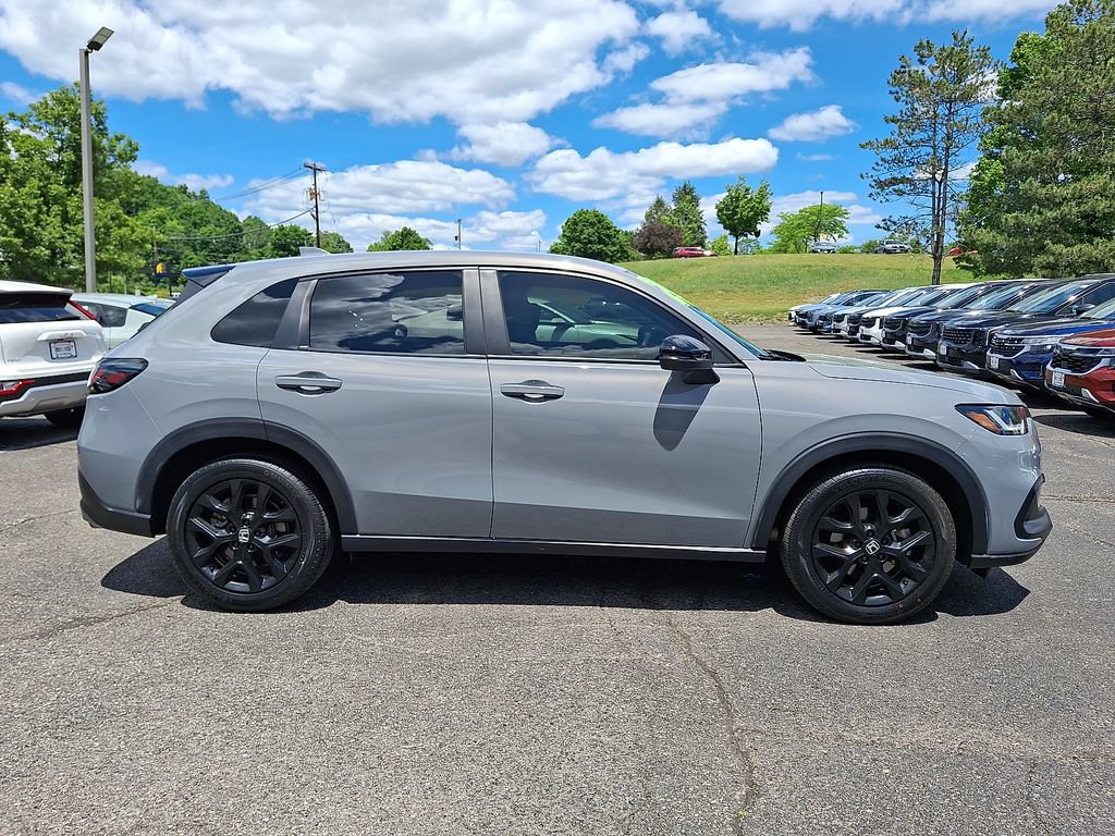 Used 2024 Honda HR-V Sport image 18
