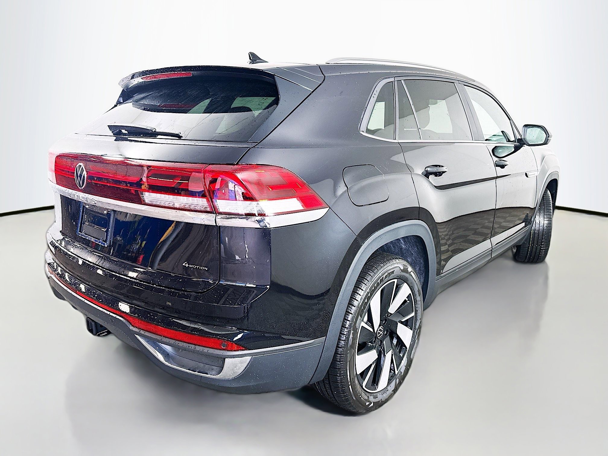 New 2026 Volkswagen Atlas Cross Sport SE image 7