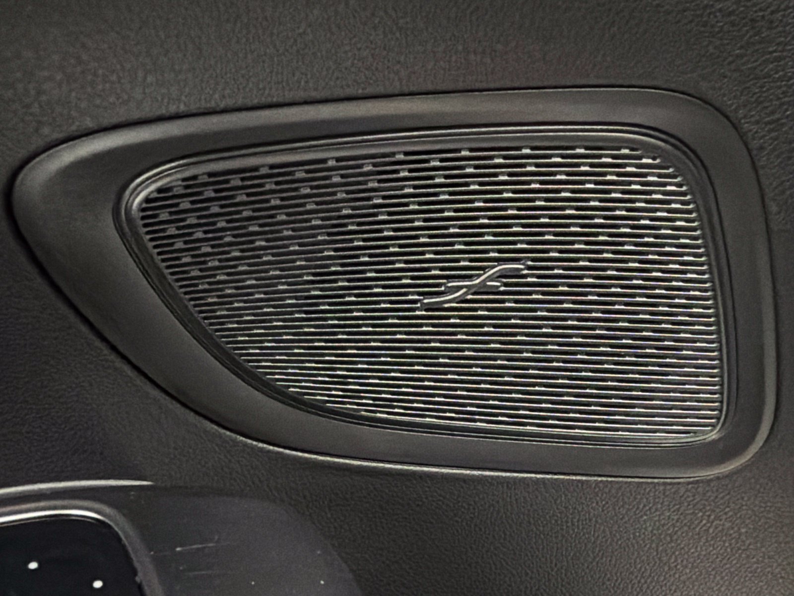 Certified 2025 Mercedes-Benz C 300 Sedan image 23