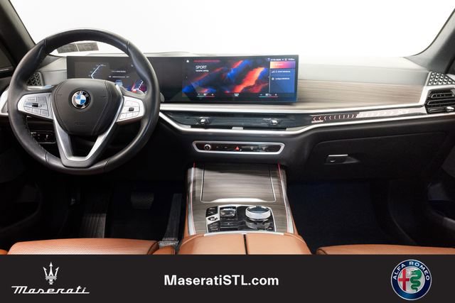 Used 2023 BMW X7 xDrive40i w/ Executive Package image 25