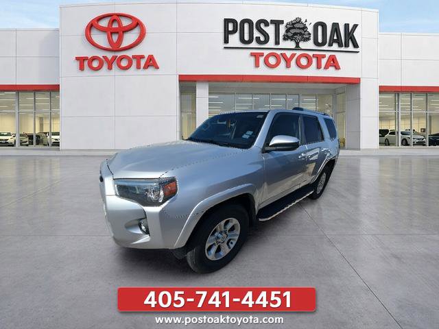 Used 2022 Toyota 4Runner SR5 AWD/4WD image 3