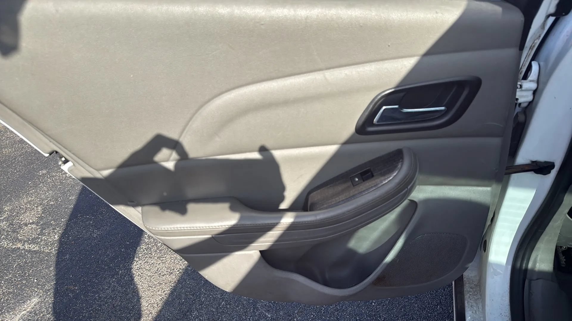 Used 2014 Chevrolet Malibu LT FWD image 11