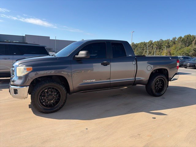 Used 2016 Toyota Tundra SR RWD image 2