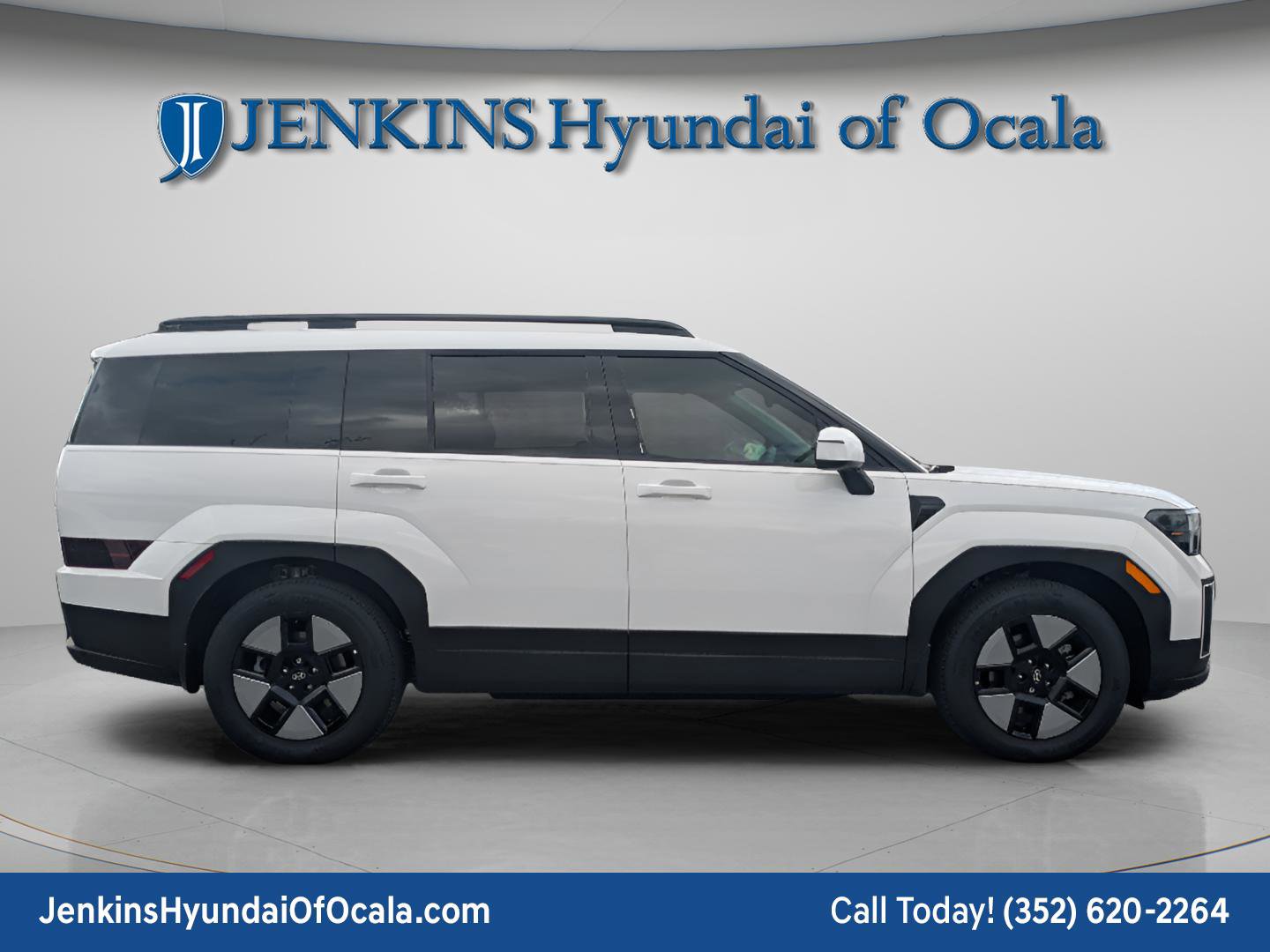 New 2026 Hyundai Santa Fe SEL FWD image 2