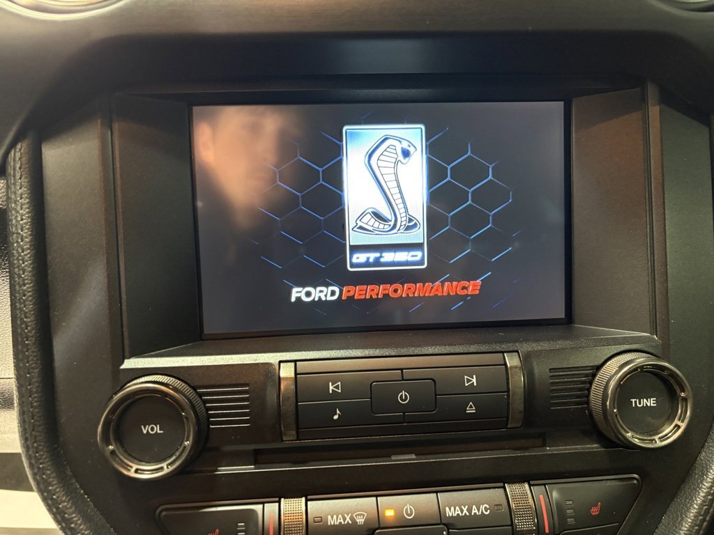 Used 2017 Ford Mustang Shelby GT350 image 4