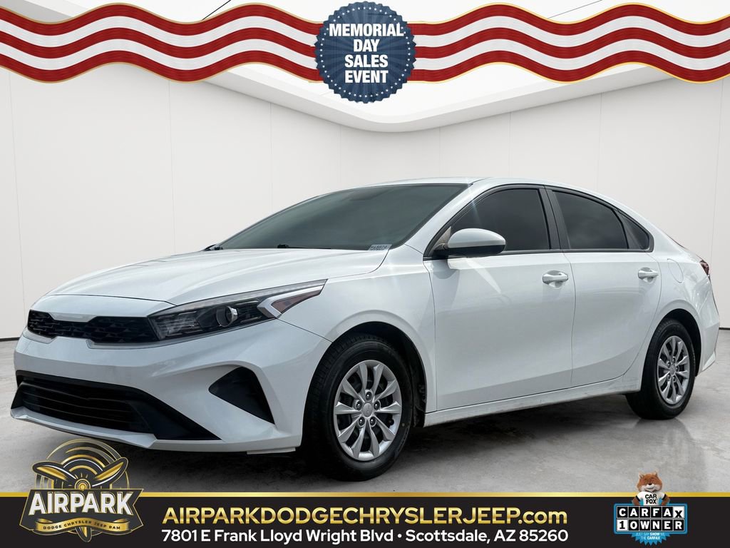 Used 2023 Kia Forte LX FWD image 1