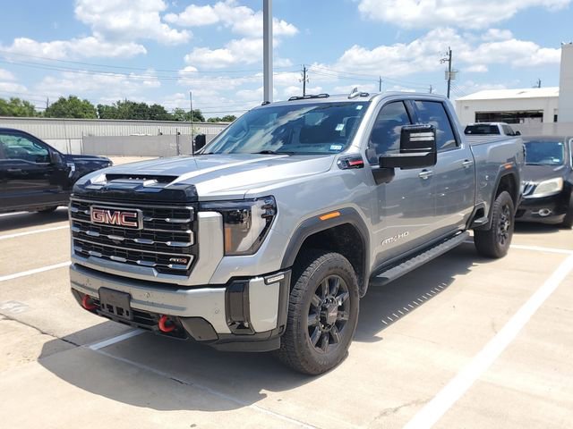 Used 2025 GMC Sierra 2500 AT4 w/ AT4 Premium Plus Package AWD/4WD image 11