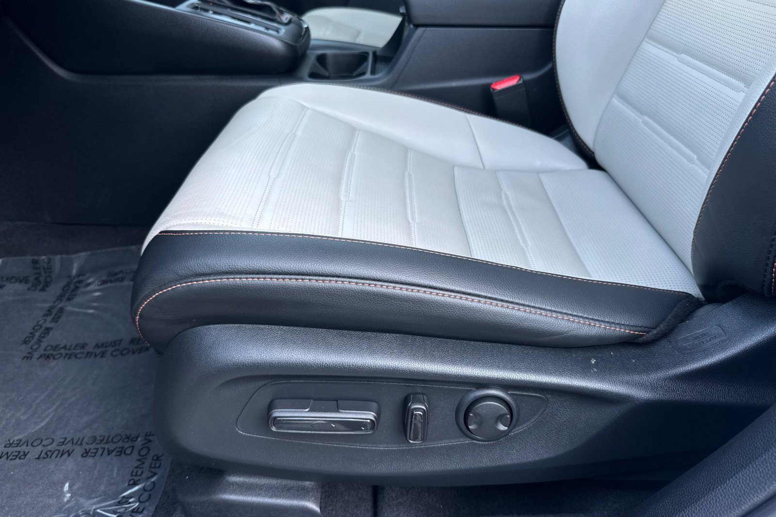 Certified 2025 Honda CR-V Sport Touring image 14