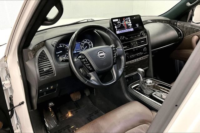 Used 2021 Nissan Armada Platinum image 16