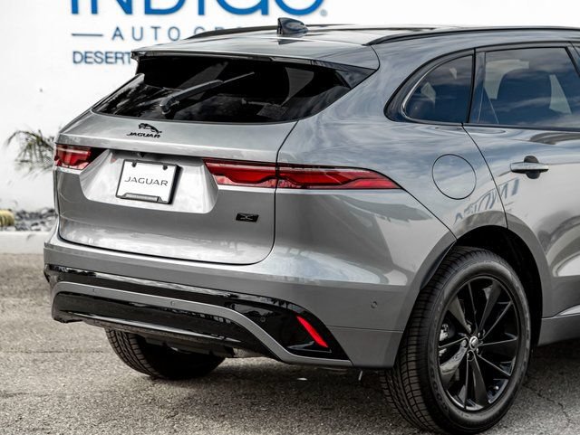 New 2026 Jaguar F-PACE R-Dynamic S AWD/4WD image 7