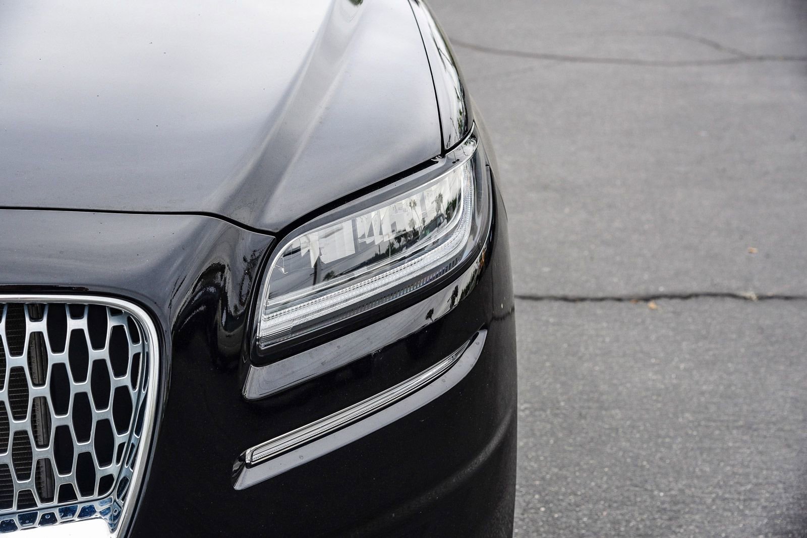 Used 2023 Lincoln Nautilus AWD w/ Premium Package image 10