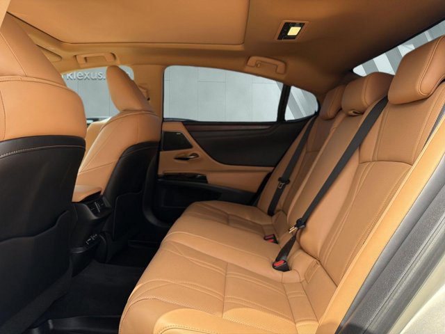 Certified 2024 Lexus ES 350 Ultra Luxury w/ Accessory Package (Z2) FWD image 10