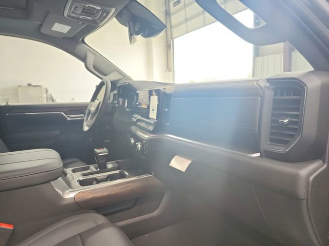 New 2026 GMC Sierra 1500 SLT image 38