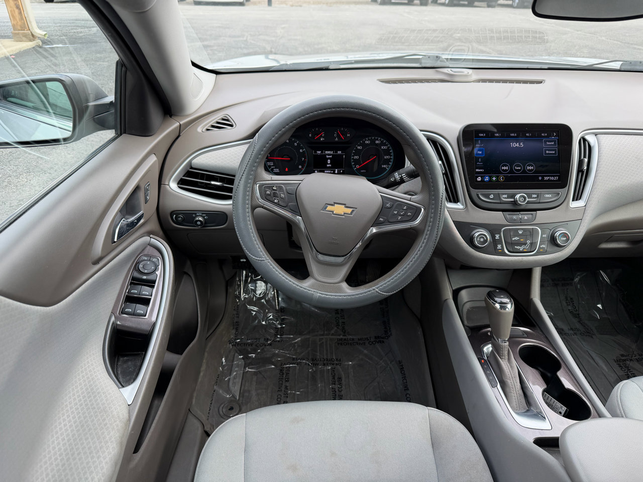 Used 2020 Chevrolet Malibu LS image 14