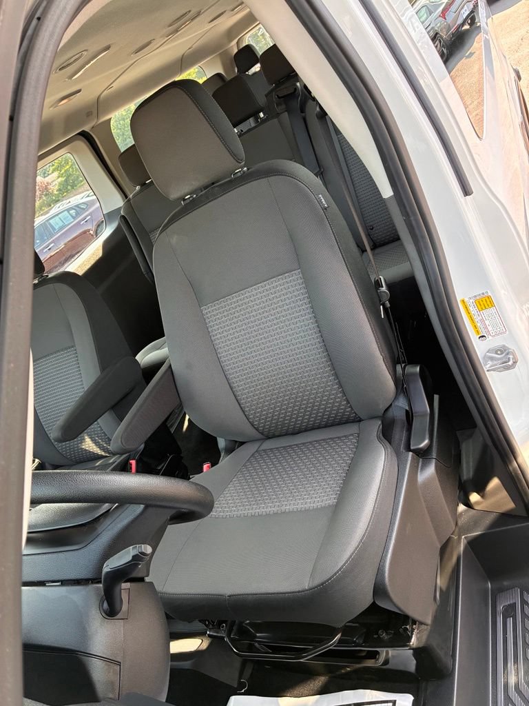 Used 2024 Ford Transit 350 XLT RWD image 35
